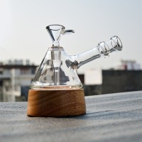 6 inch Diffuser Glass Bong With Wooden Base